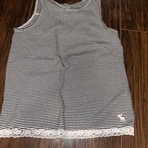Abercrombie Kids Black and White Sleeveless Tank Top
